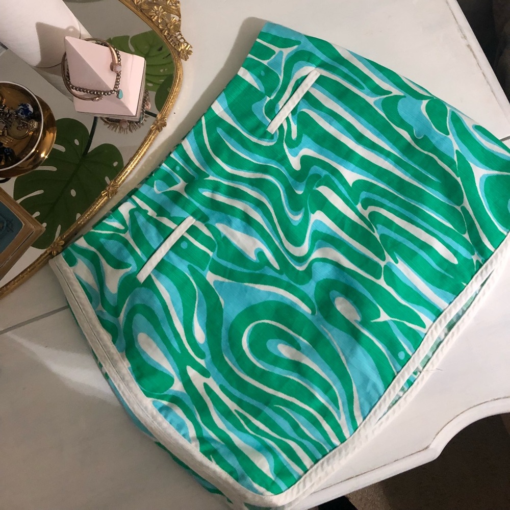 NEVER WORN Lily Pulitzer Skirt!!